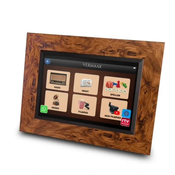 Memory Lane entertainment menu with local videos, radio, podcasts and games